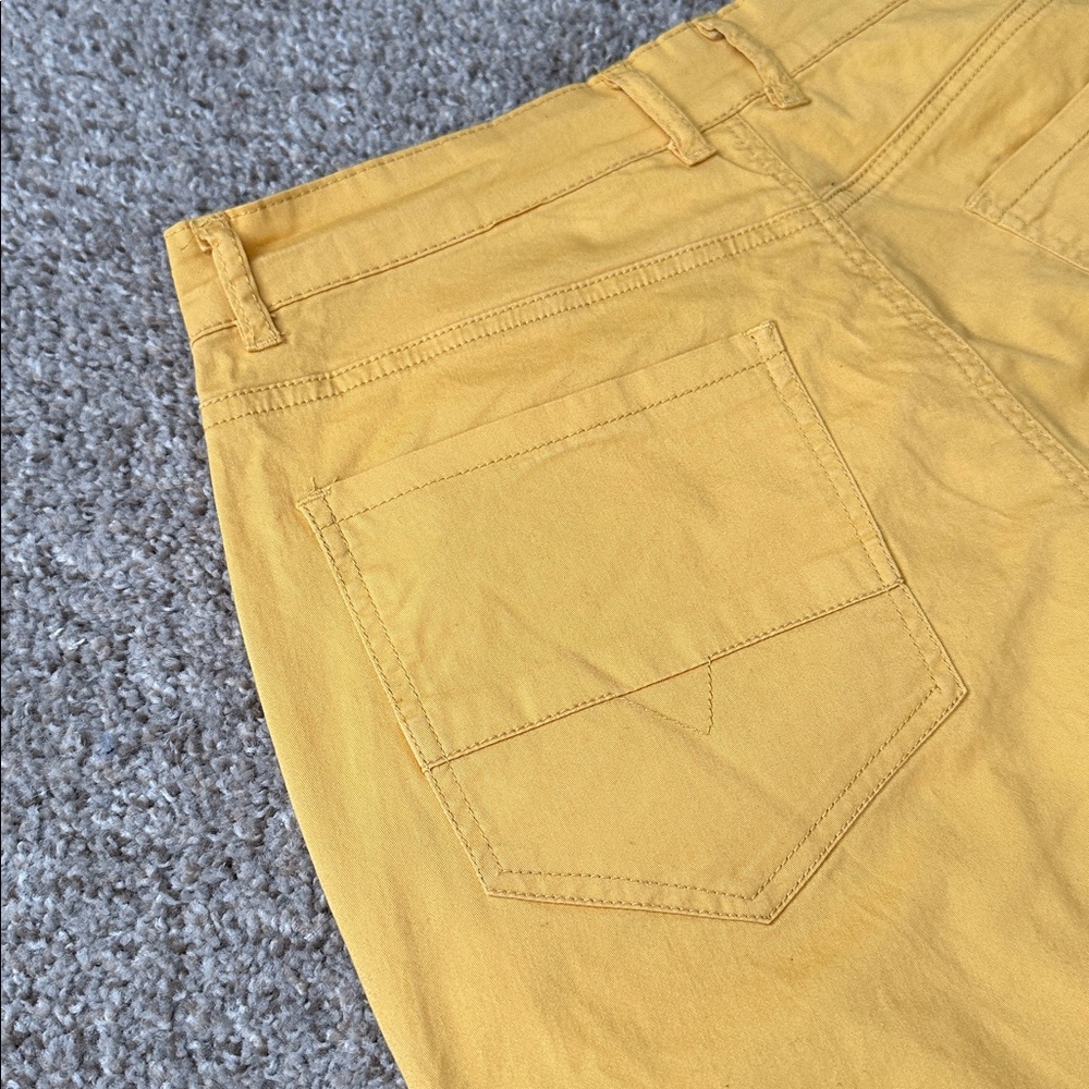 Men’s 30Wx30L Yellow Pants - Picture 3 of 3